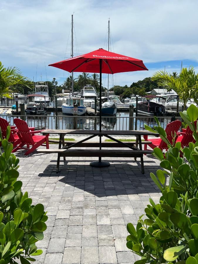 Marina Vibes - Sarasota Hotel South Bradenton Kültér fotó